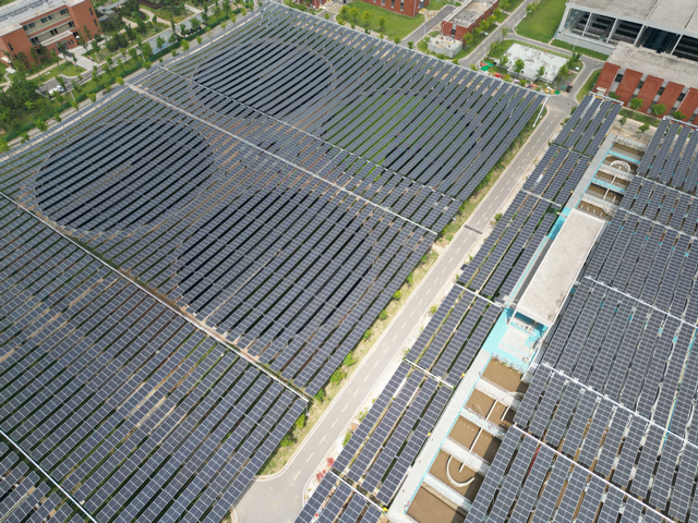 可减碳2万吨 全国最大的“光伏 污水厂”项目在武汉并网运行