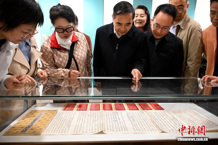 纪念吴石烈士专题书画展福州开展 公开展出吴石遗书高清复制件 纪念吴石烈士专题书画展福州开展 公开展出吴石遗书高清复制件